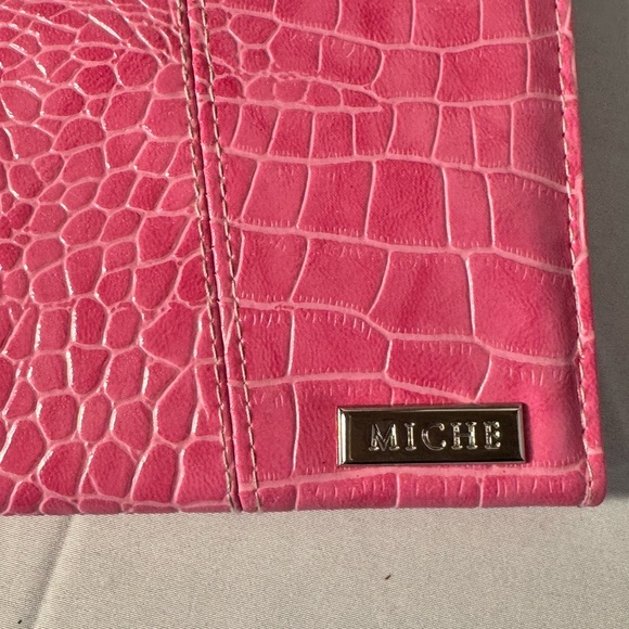 Michele Croc Embossed Interchangeable Shell Handbag in Pink & Burgundy. NWT - Picture 6 of 9